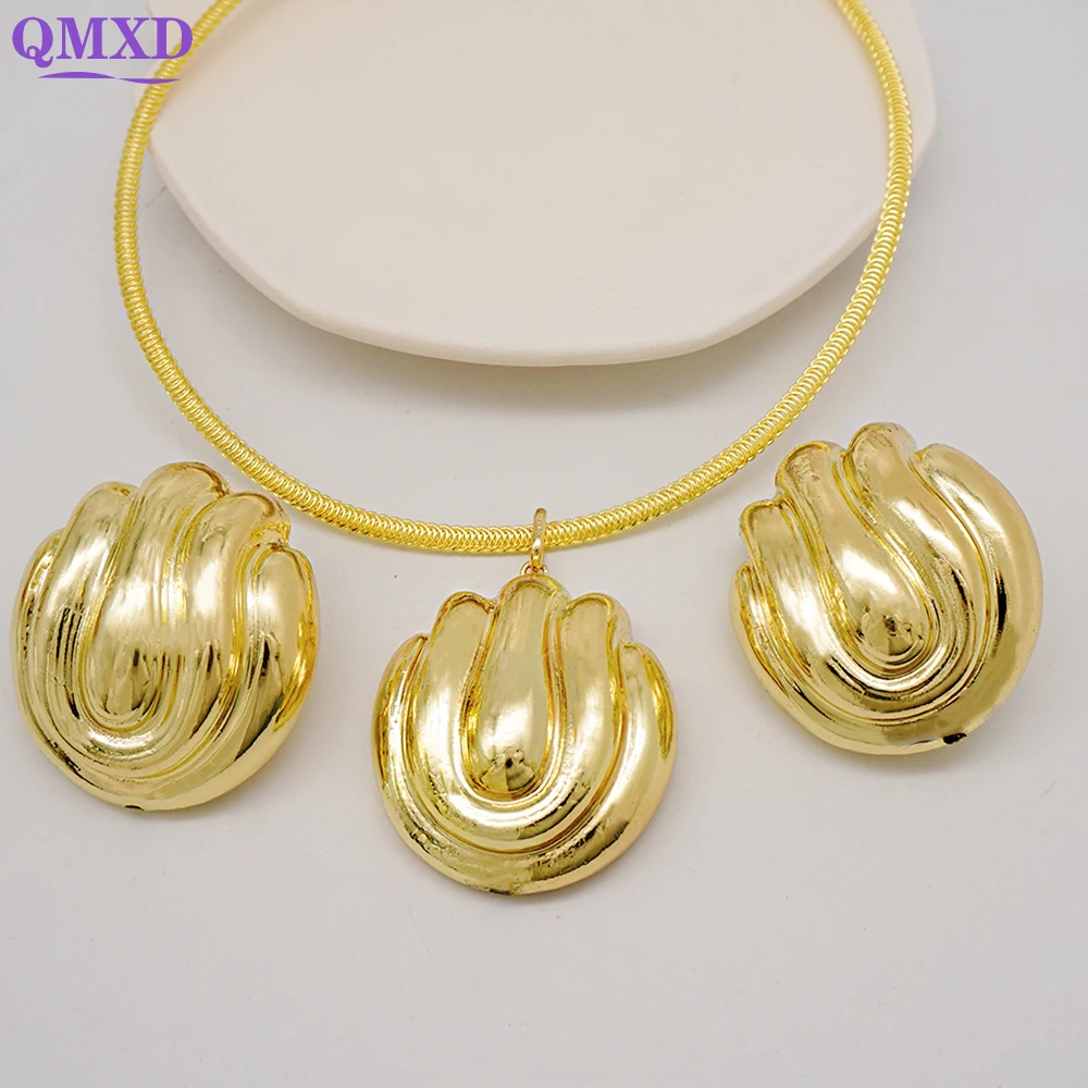 

Trendy Dubai Gold Color Jewelry Sets For Women African Big Pendant Copper Necklace&Earring Jewelry For Brazilian Wedding Jewelry