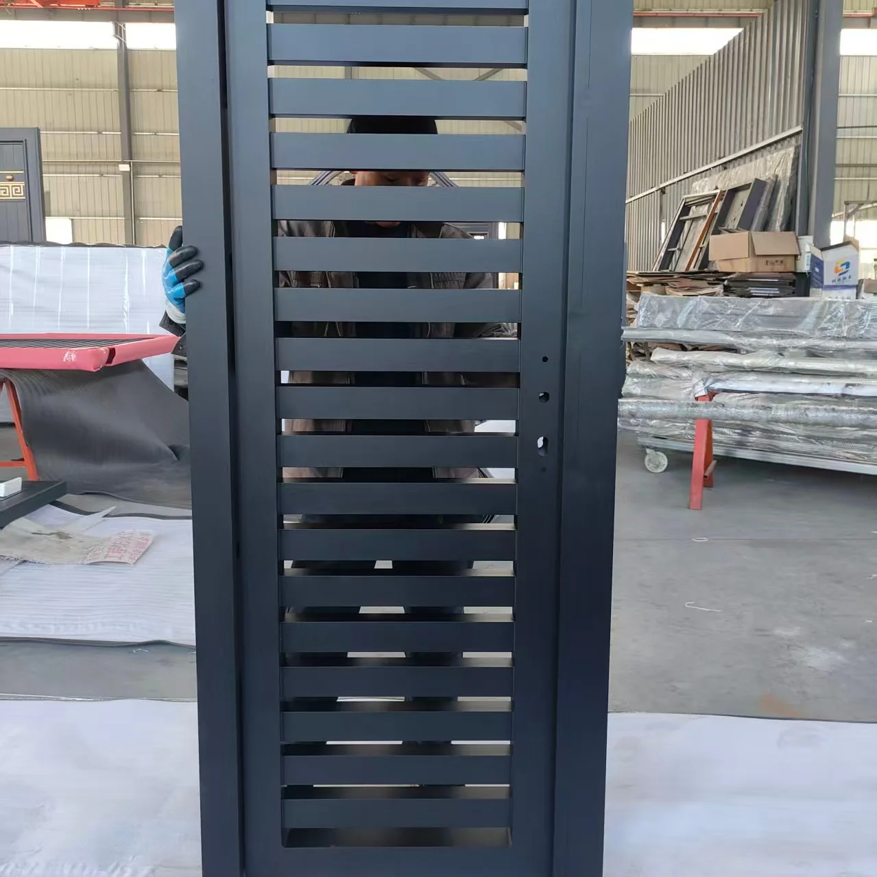 Electric Metal Estate Gate Modern Front Yard Entrance Automatic Driveway Outdoor Security Residential Heavy Remote