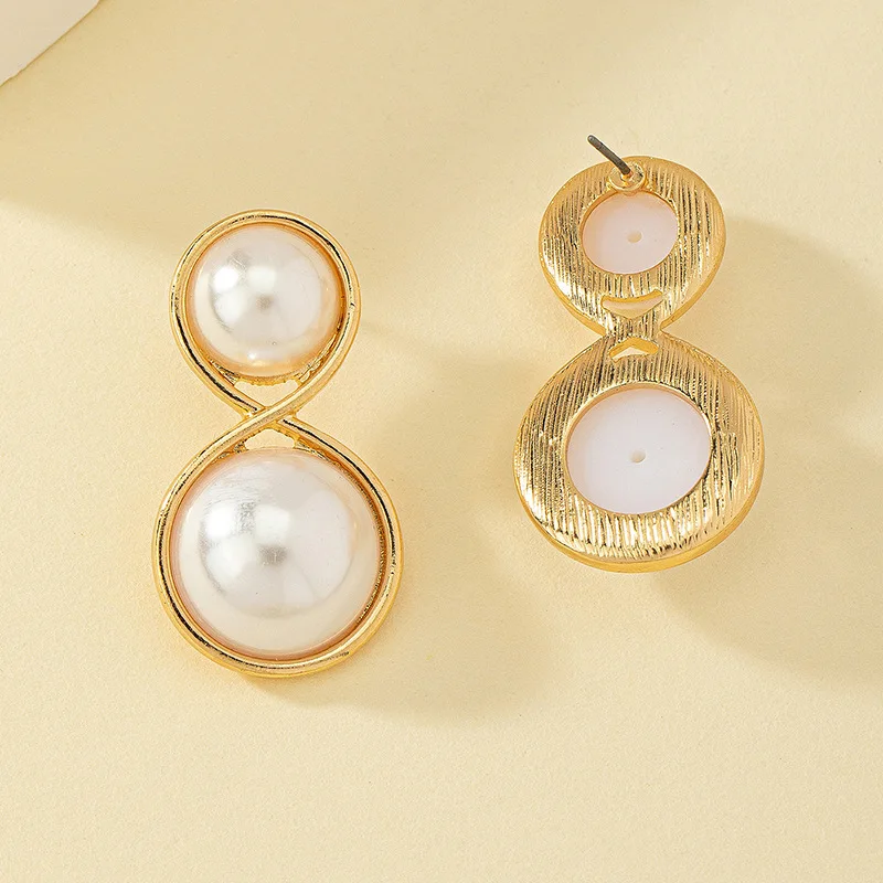 Stud Earrings For Women Imitation Pearl Retro Geometric Ear Accessories Holiday Party Gift Fashion Jewelry DE108