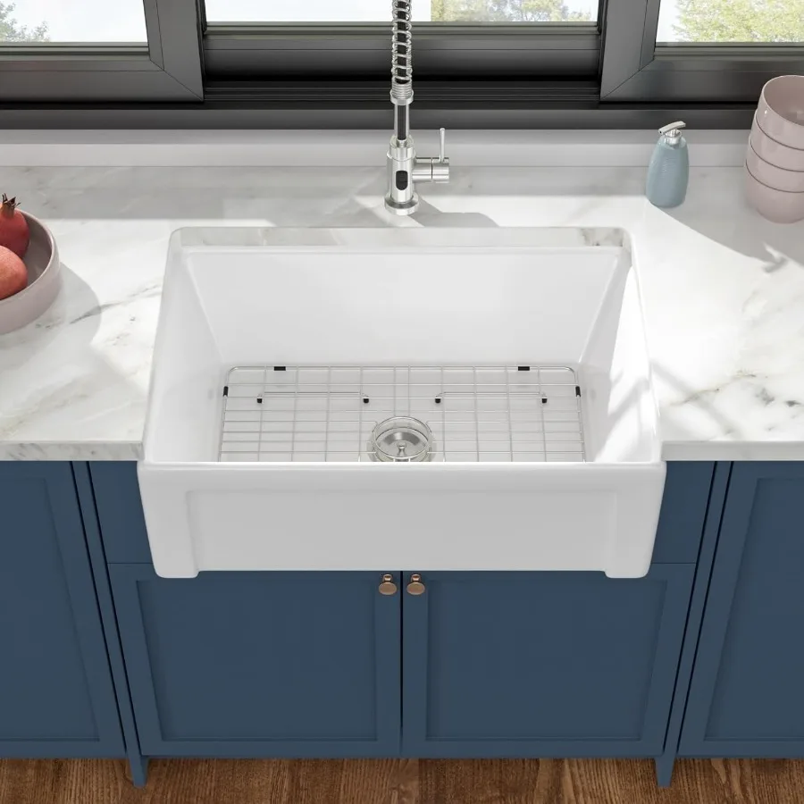 حوض مطبخ للمزرعة مقاس 30 بوصة مع تصميم أمامي لامع من البورسلين الأبيض اللامع حوض واحد مثالي للحديث والحديث