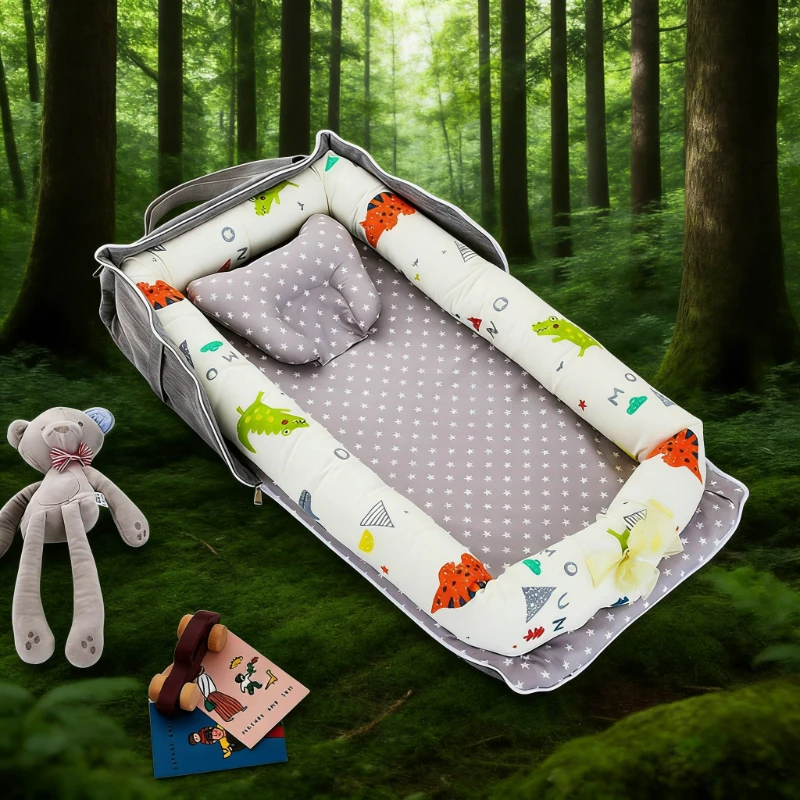 

2026 New Foldable Baby Travel Bed Backpack Style Baby Cribs Easy To Carry for Indoor Outdoor