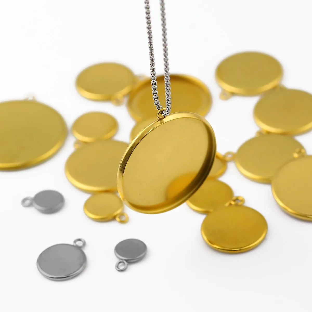 

10pcs 6-26mm Golden Color Stainless Steel Cabochon Base Pendant Settings Blank Tray for Cameo Jewerly Making Components DIY