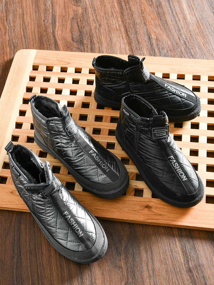 

Warm Thickened Outdoor Men's Winter Fleece Lined Casual Snow Boots Easy to Maintain Fashionable Rubber Outsole Short Boot