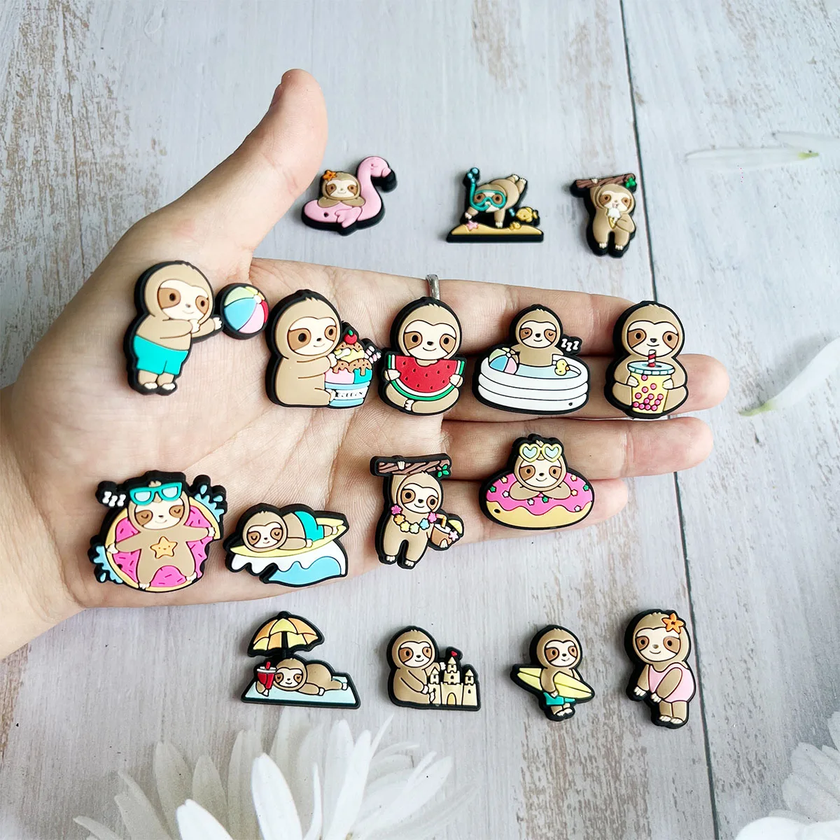 New Arrivals Cute Sloth Animals Shoe Charms for Crocs Accessories Charms Sandals Shoe Decorations Pins for Women Favor Gifts