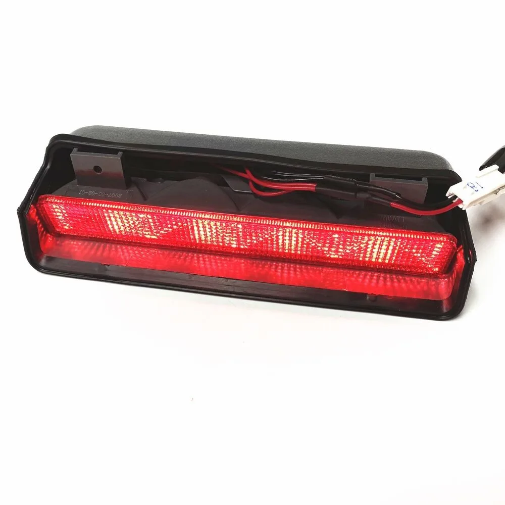 

MB623350 3rd Brake Tail Stop Light Tail Stop Lamp For Mitsubishi Montero Pajero V31 V32 V33 High Mount Signal Lamp MB623350