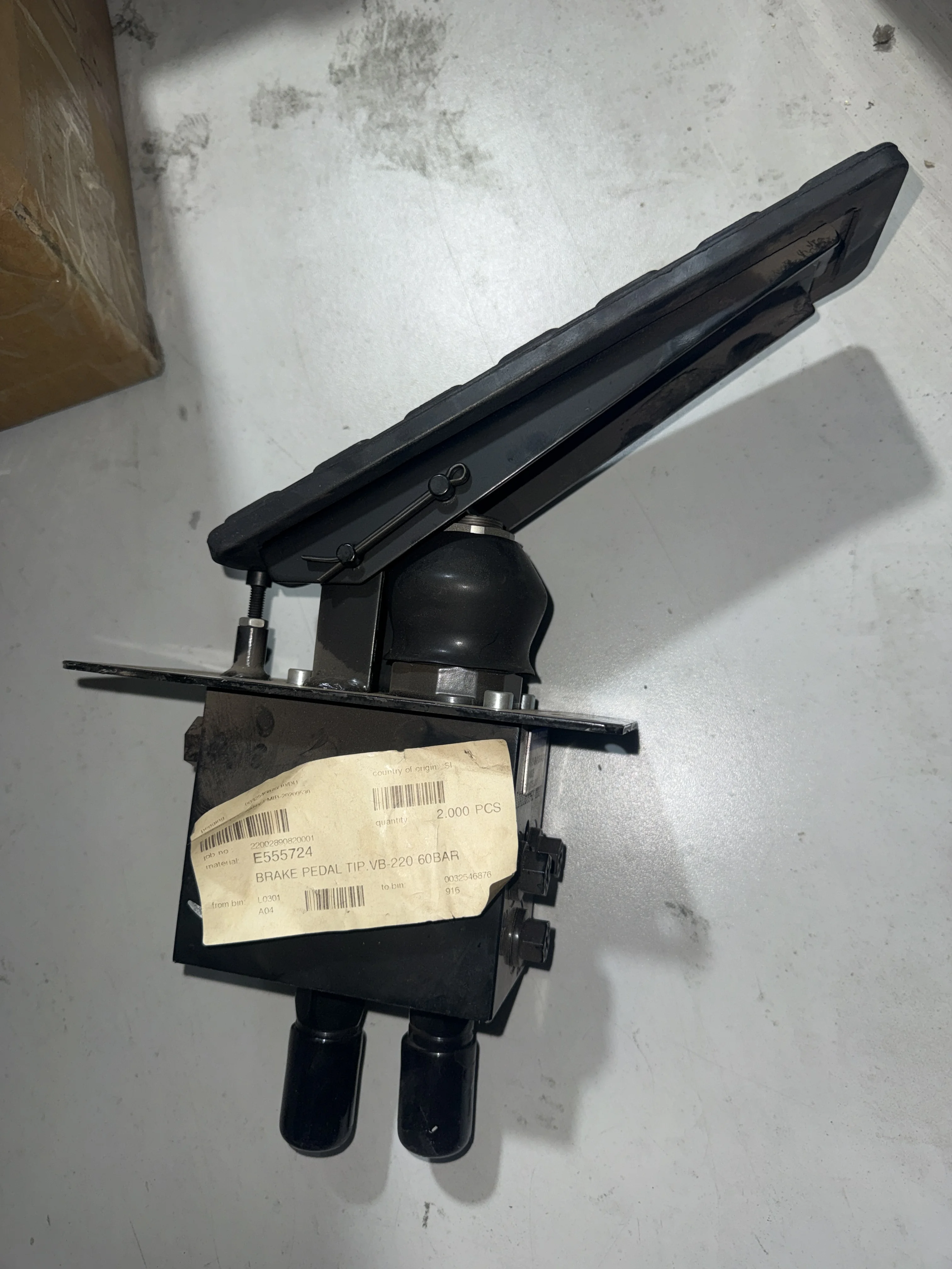 E21002 Brake pedal   VB110  FOR PUTZMEISTER PM500