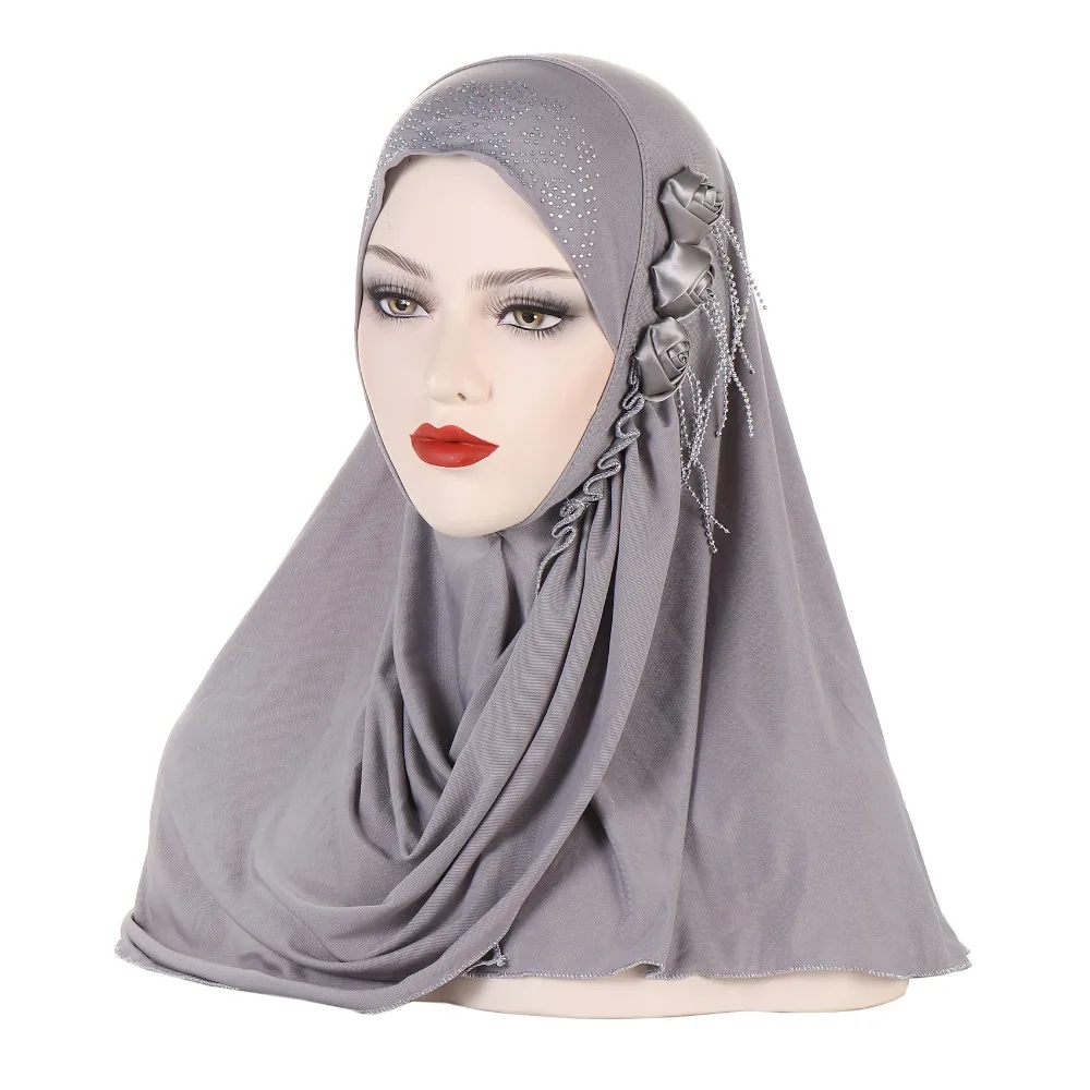 

Classic Floral Women's Hijabs Modest Wear Full Cover Muslim Hijab Tassel Prayer Hijab Instant Turban Spring Autumn Season