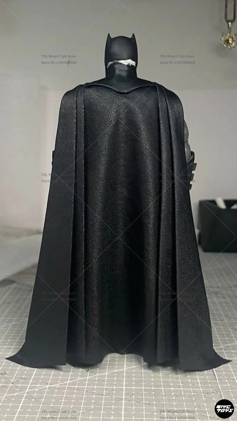 Kelly Studio KS-009 1/9 스케일 클래식 잘 생긴 박쥐 영웅 검은 망토 액세서리 JL BVs 액션 피규어 장면과 호환 가능