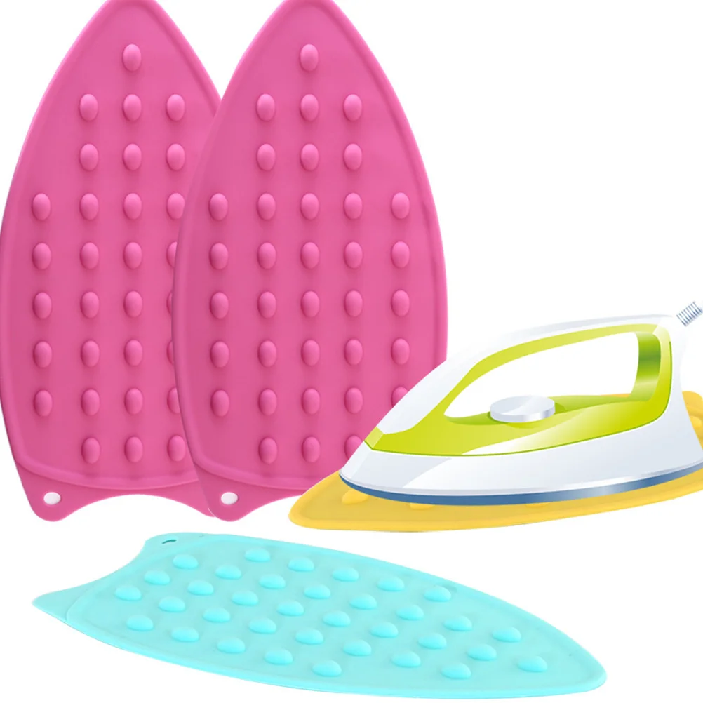 

2Pcs Thicken Silicone Insulation Iron Pad Nonstick Resistant Mat for Flat Iron Dishes Cups with Hanging Hole Rosy