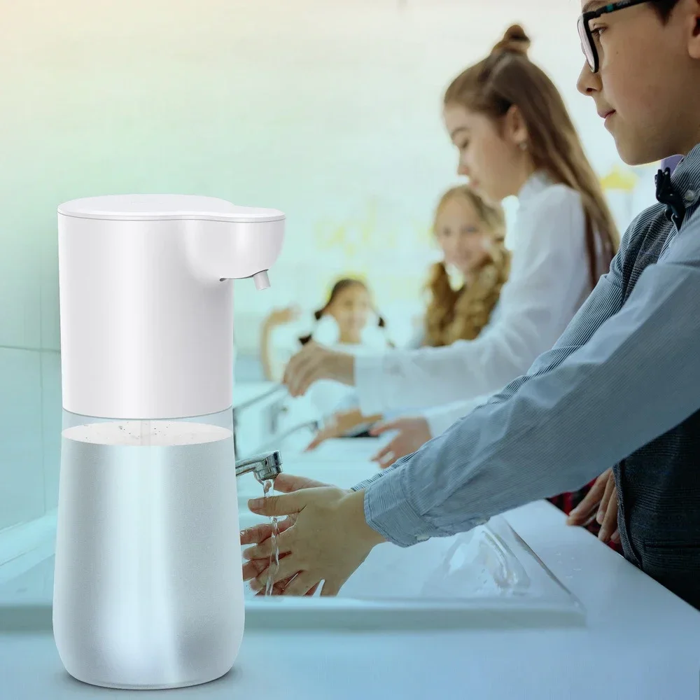 Dispenser automatico di sapone per le mani schiumogeno Dispenser di sapone senza contatto per bagno cucina Dispenser di sapone a mani libere ricaricabile USB