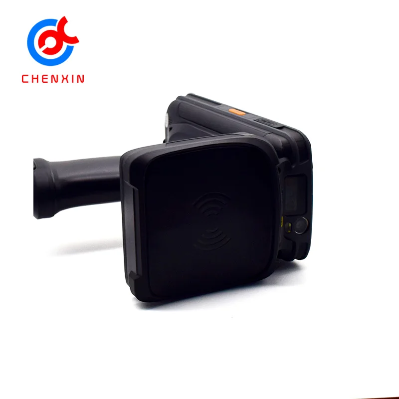 Venta caliente Chainway portátil Smartphone 1d 2d escáner de código de barras compatible con datos temperatura lector de mano Uhf Rfid de largo alcance