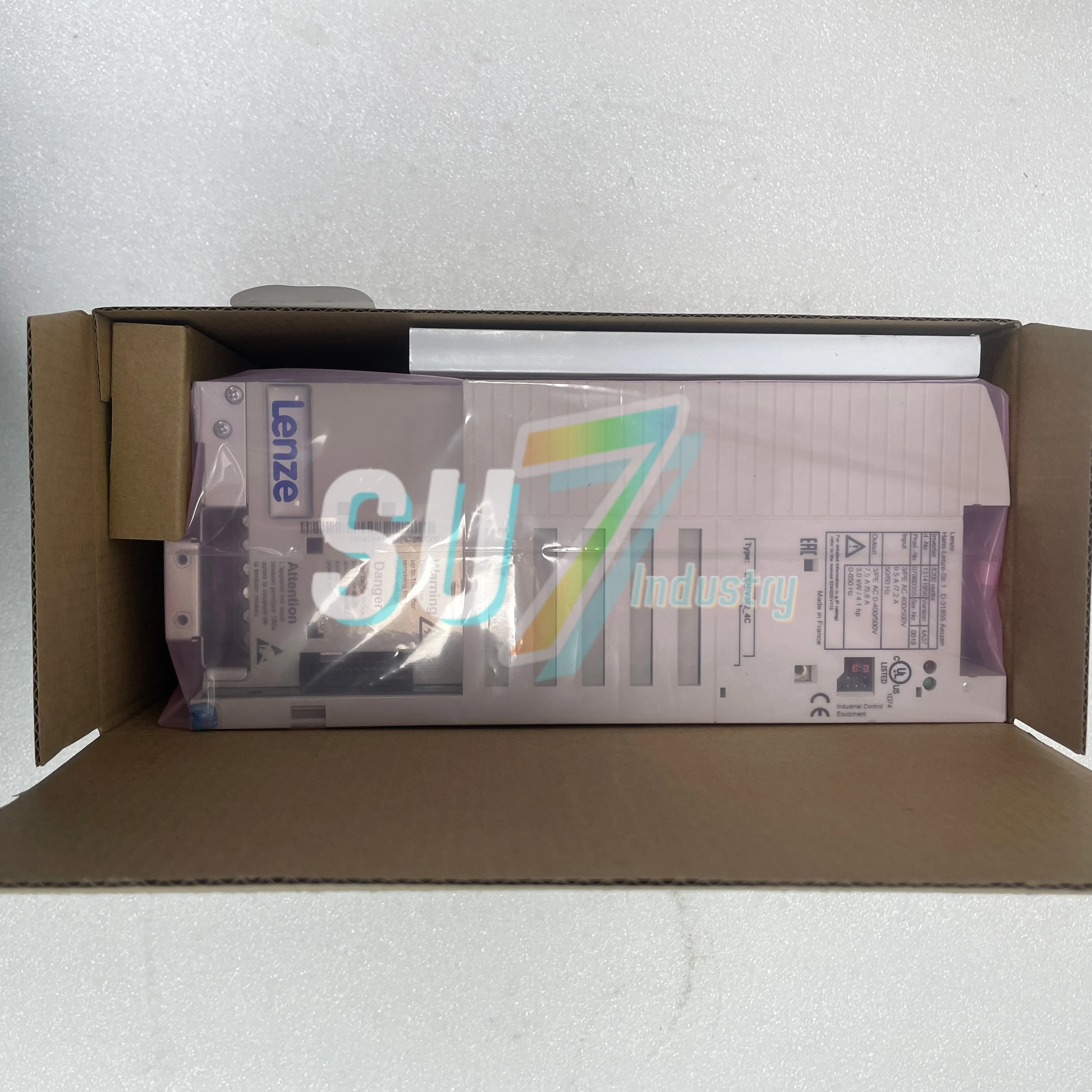 E82EV302K4C E82EV302K4C200 E82EV302K4C040 Brand New PLC Module