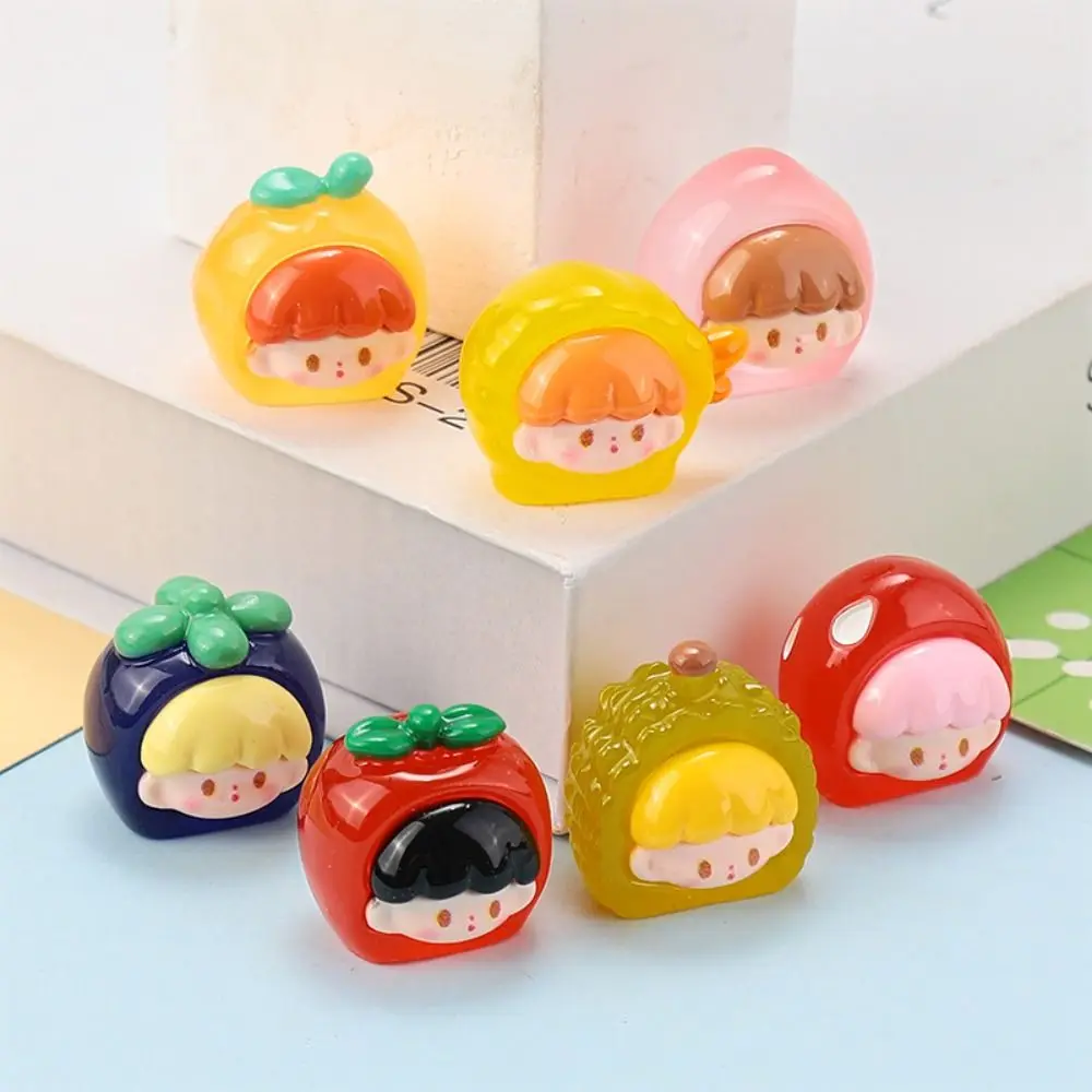 

Bright Surface Mini Fruit Girls Model Strawberry Resin Girl Head DIY Figurine Noctilucent 3D Girl Series Crafts DIY Jewellery