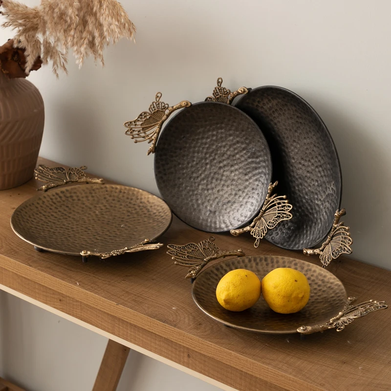 

Metal Tray Vintage Decorative Container Snack Tray Butterfly Handle Fruit Tray Living Room Home Ironwork Fruit Basket Decor