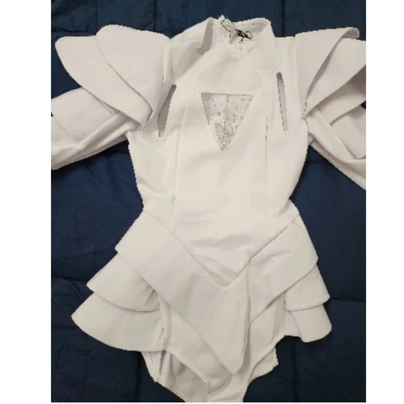 

Women Sexy Luxury White Fly Shoulder Rhinestones Bodysuit DJ Singer Dance Groups Stage Wear Nightclub Bar Performance Costume