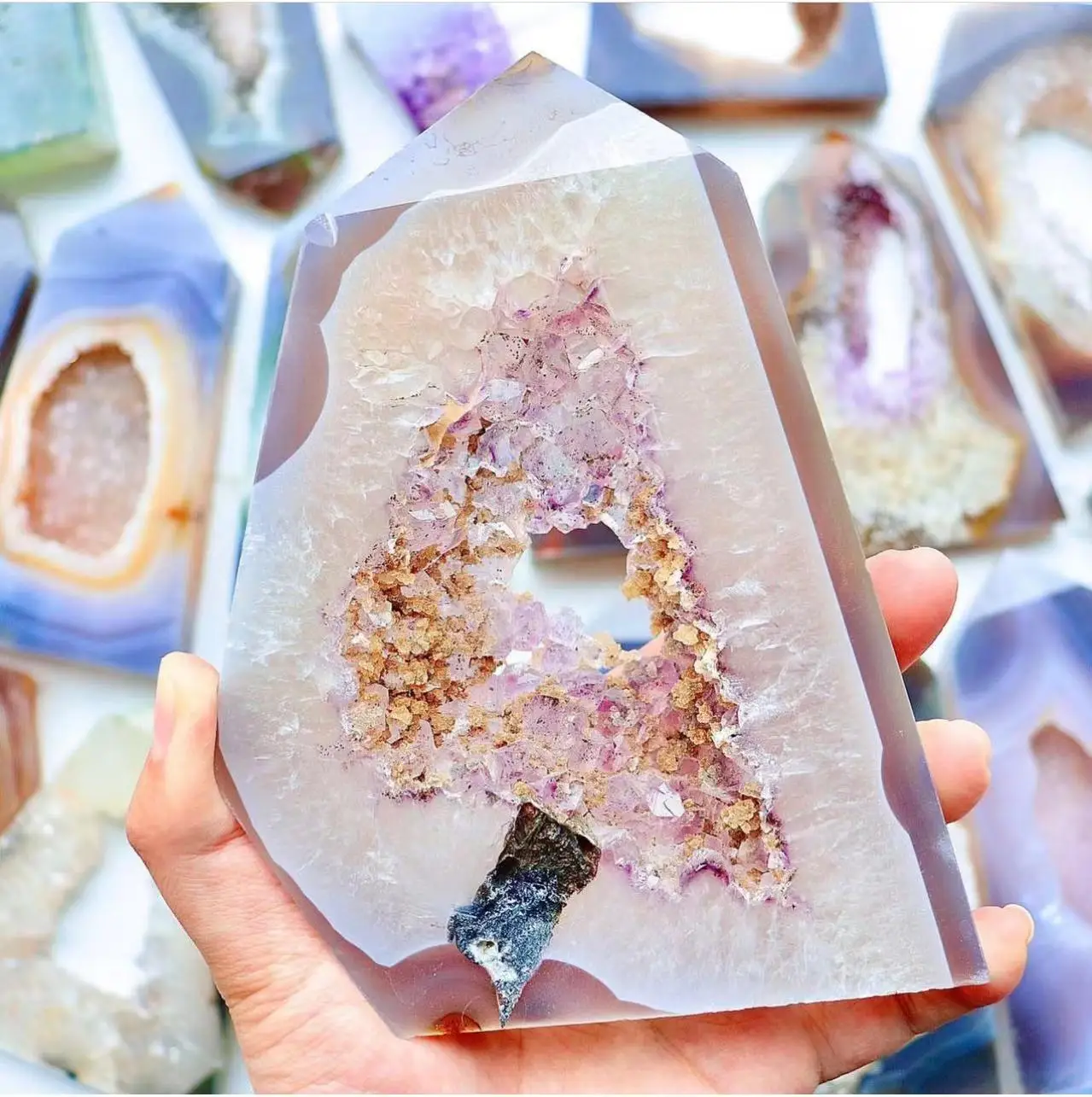 

1Pc Natural Amethyst Druzy Agate Tower Stones Crystal Point Healing Voog Wicca Quartz Cluster Specimen Home Dec Gift Geode