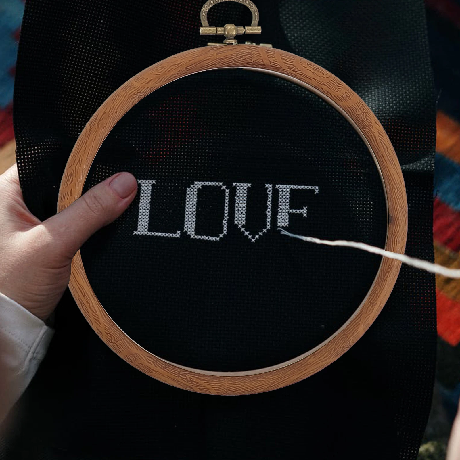 

4Pcs Embroidery Frame Accessory Non-Slip Durable Cross Stitch Hoops DIY Handmade Wall Decor Craft Supplies Embroidery Hoops