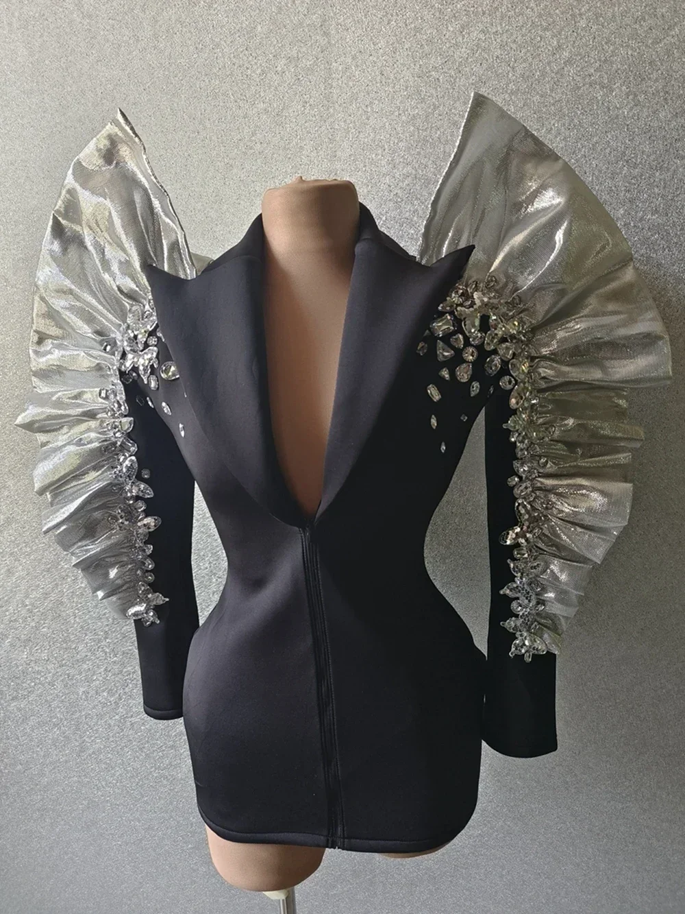 Sexy Singer Black Jacket Sparkly Sequins Rhinestones Big Sleeves Dancer Nightclub Jazz Dance Costume Performance Show Stage Wear