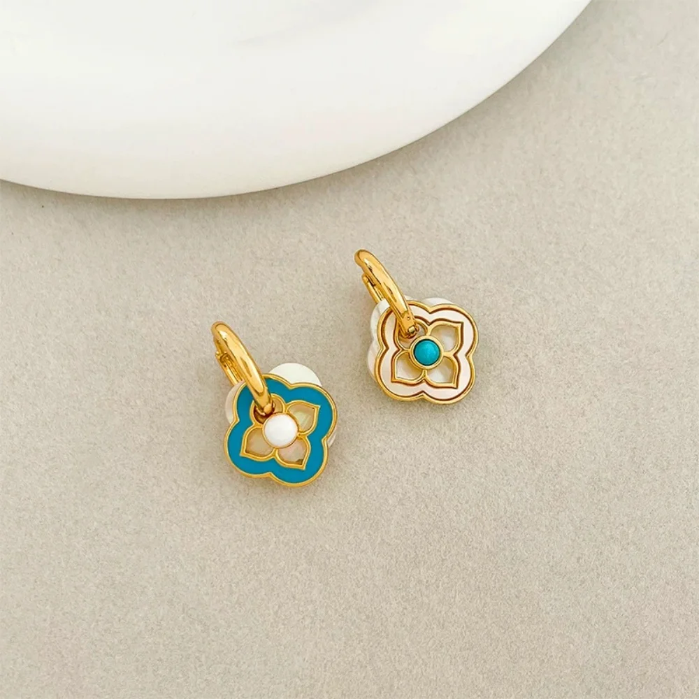 New Chinese-Style Clover Earrings - Multi-Way Wear, Natural Shell, Niche Enamel High-End Temperament Ear Jewelry for Women