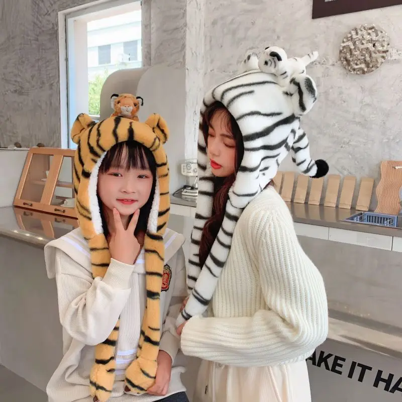 

Cute Tiger-shaped Plush Hat Childrens Winter Hat Imitation Otter Rabbit Fur Thickening Velvet Cold-proof Hat for Boys and Girls