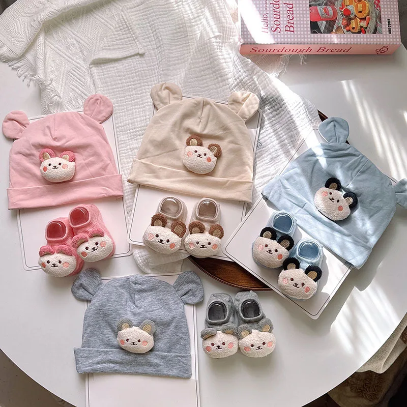 2PCS/Set Baby Newborn Cap Socks Cute Cartoon Doll Boy Girl Cotton Pullover Hats Infant Short Socks Kids Knitted Beanies Socks