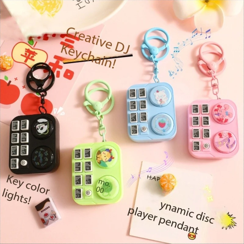 Creative Green Deer Dynamic Music Disc Player Key Chain Pendant Toy Cute Blue Bear Bright Light Free Switch DJ Keychain Bag Gift