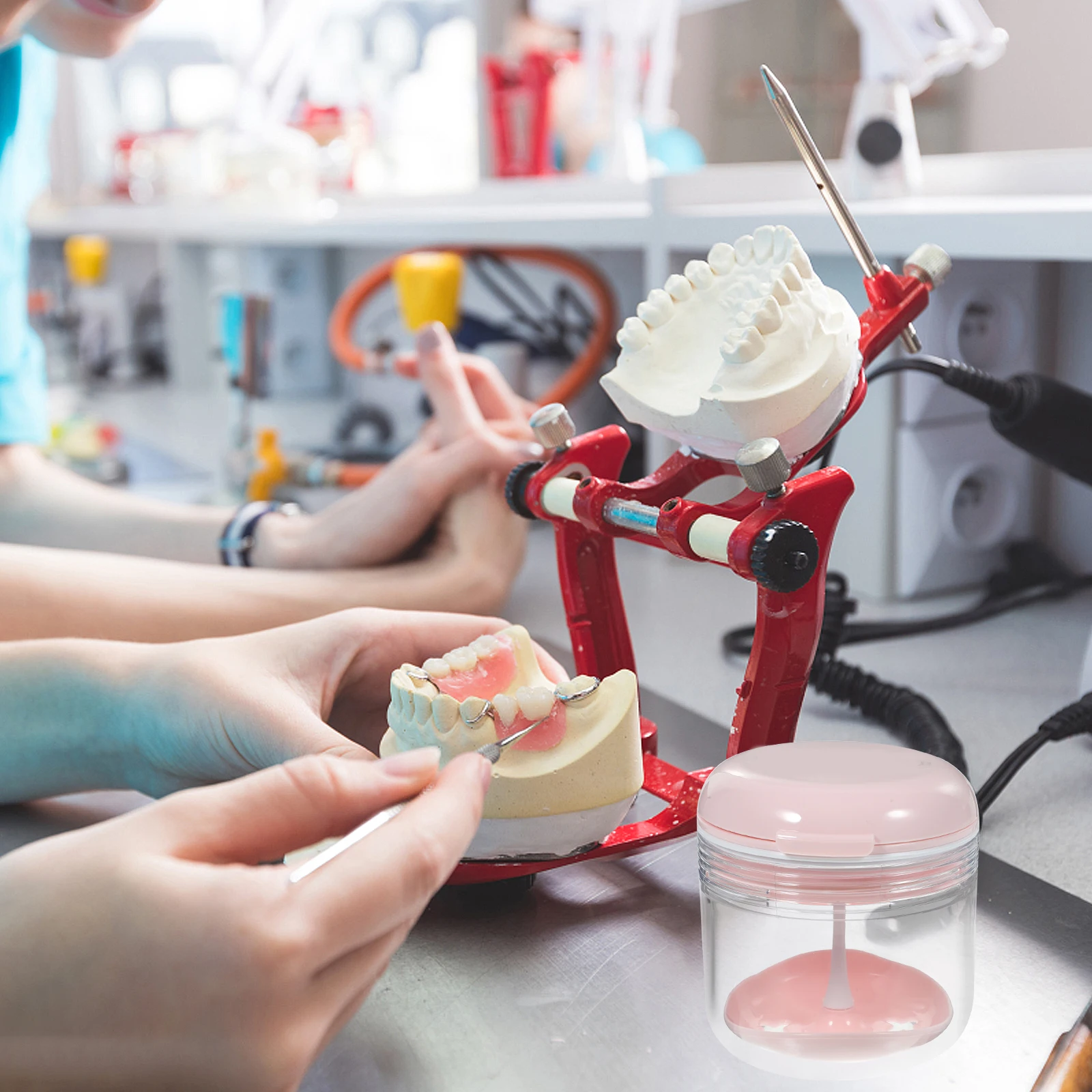 

1Set Denture Case Compact Portable Durable Dental Retainer Bath Box Travel Holder Orthodontic Storage Container