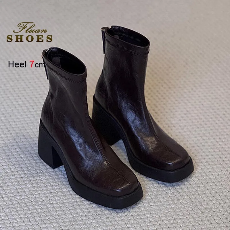 

Soft LeatherShort Boots Women Coarse Heel Casual Boots Fashion Thick Soled Height Increase Ankle Boots Autumn Winter Lady Shoes