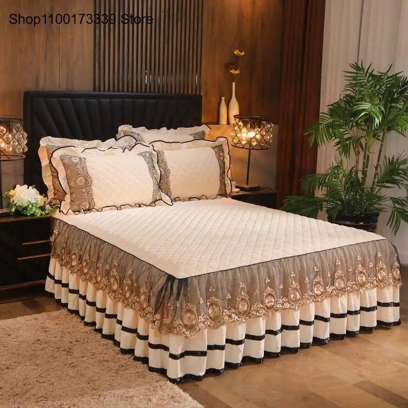 Spring and Autumn Simple Bed Cover Single Piece with Cotton and Thick Crystal Velvet Bed Skirt Non Slip Bed Dust Cover