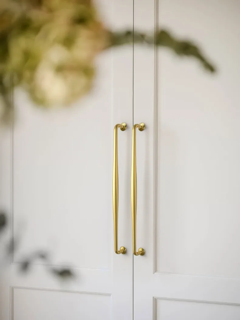 Antique Brass Cabinet Pulls Hardware for BedroomVintage Brass Solid Drawer Handles for Kitchen Cabinets and Dresser Drawers