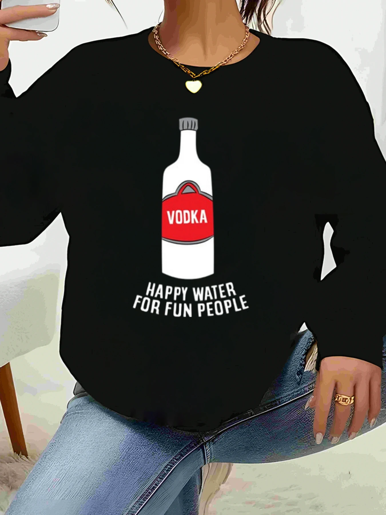 

Бутылка водки Happy Water for Fun People Толстовка с длинными рукавами и принтом Хэллоуин Вечеринка Повседневная одежда Женская