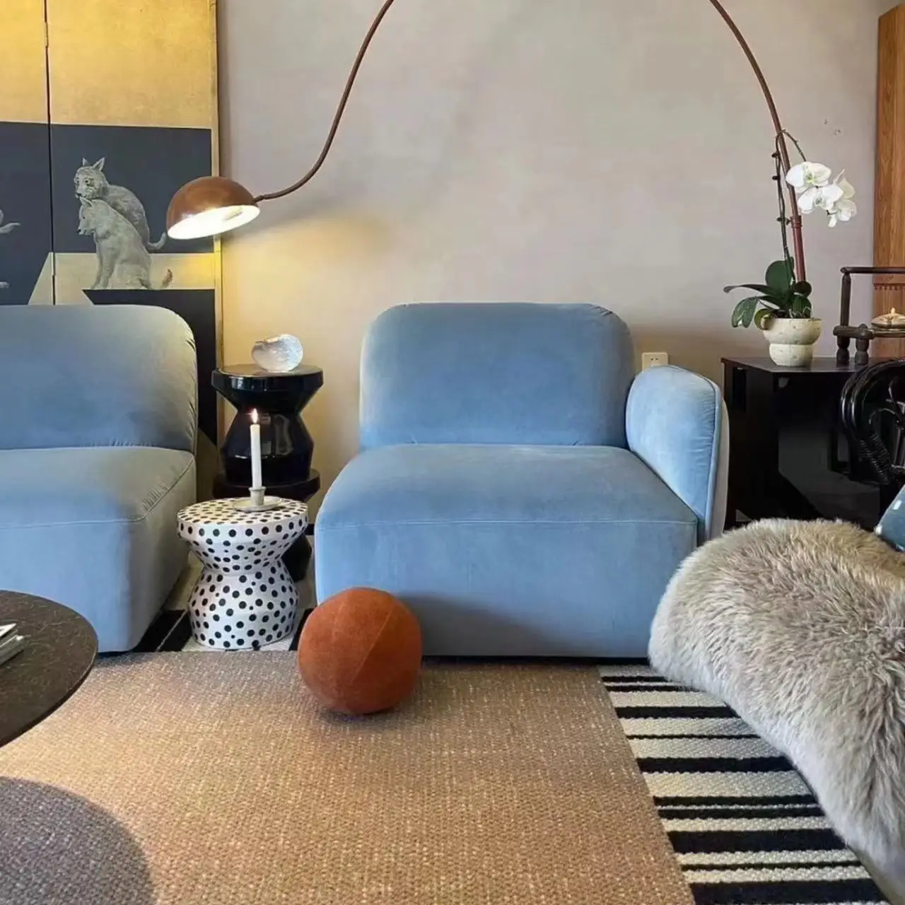 Light blue Nordic Internet celebrity sofa, living room advanced sense module fabric combination sofa