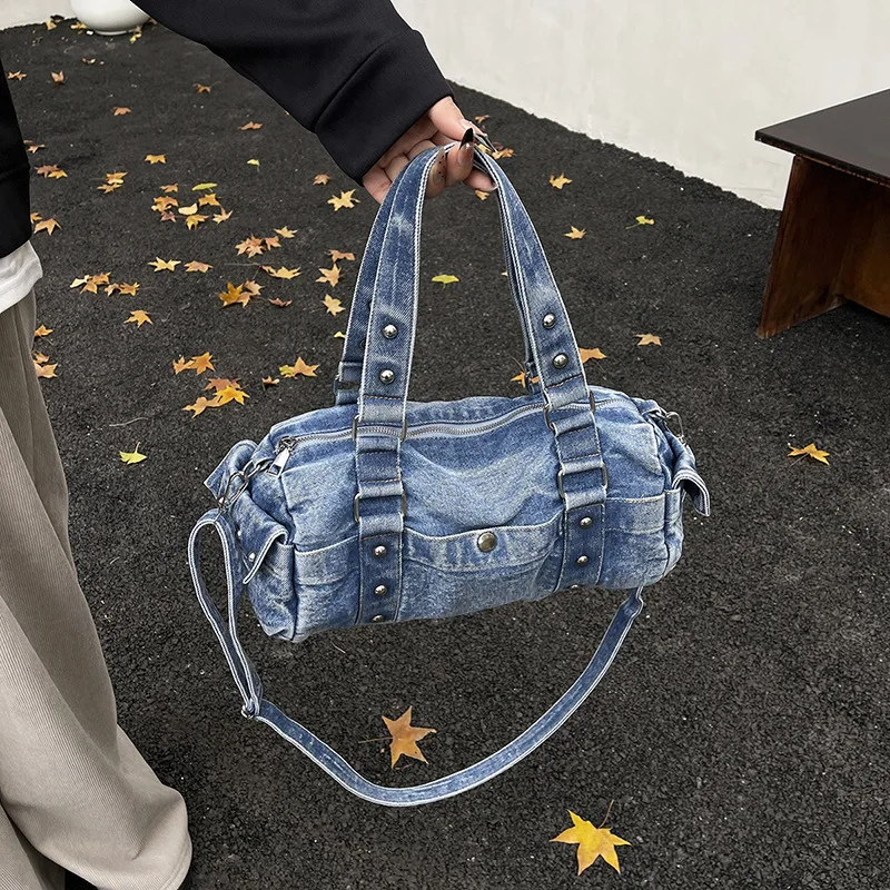 Durable denim Boston Cowwoman's personalized single-shoulder bag for commuting and portable crossbody pillowcase