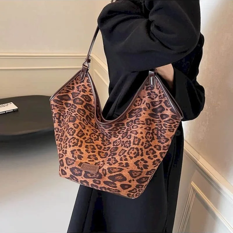 

High Quality Totes for Women Large Capacity Soft PU Shoulder Bags Office Lady Shopping Luxury Bags Female 2025 New in Trendy