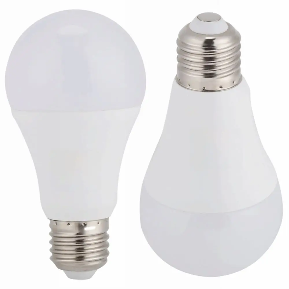 2 Pack 7W Dusk to Dawn Light Bulbs Built-in Photosensor E26/E27 Base Sensor Lights Bulbs White 6000K Automatic On Off
