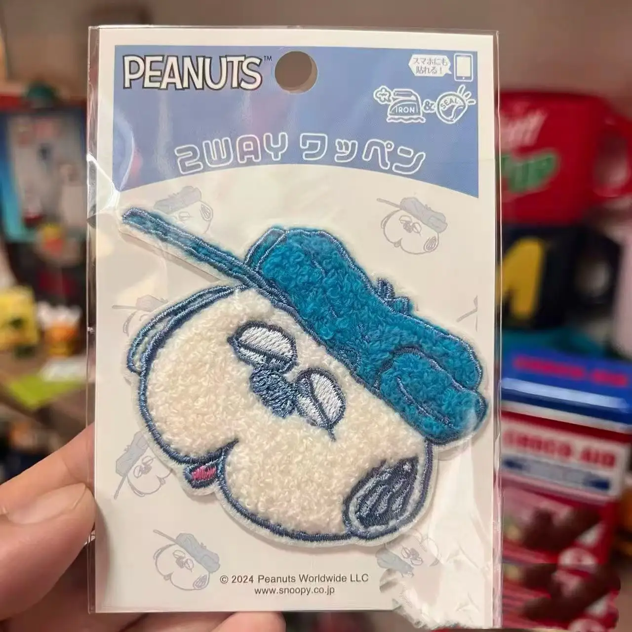 Anime Snoopy Aufnäher Stoffaufkleber zum Aufnähen Stickerei-Patches Applikation zum Aufbügeln auf Kleidung Hosen Dekoration Nähen – Detail 5