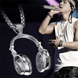 Retro Music Headphone Pendant Couple Hip Hop Necklace Leisure Art Necklace Men and Women Personality Party Gifts 2022 Trend