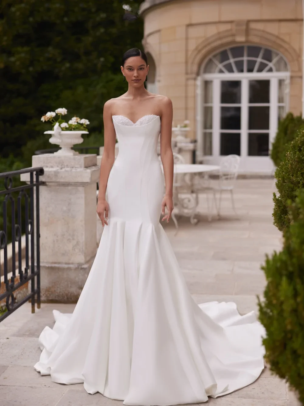 

Customized Pearls Satin Mermaid Wedding Dress Romantic Sweetheart Neck Bridal Gown Floor-length For Woman Vestido De Novia