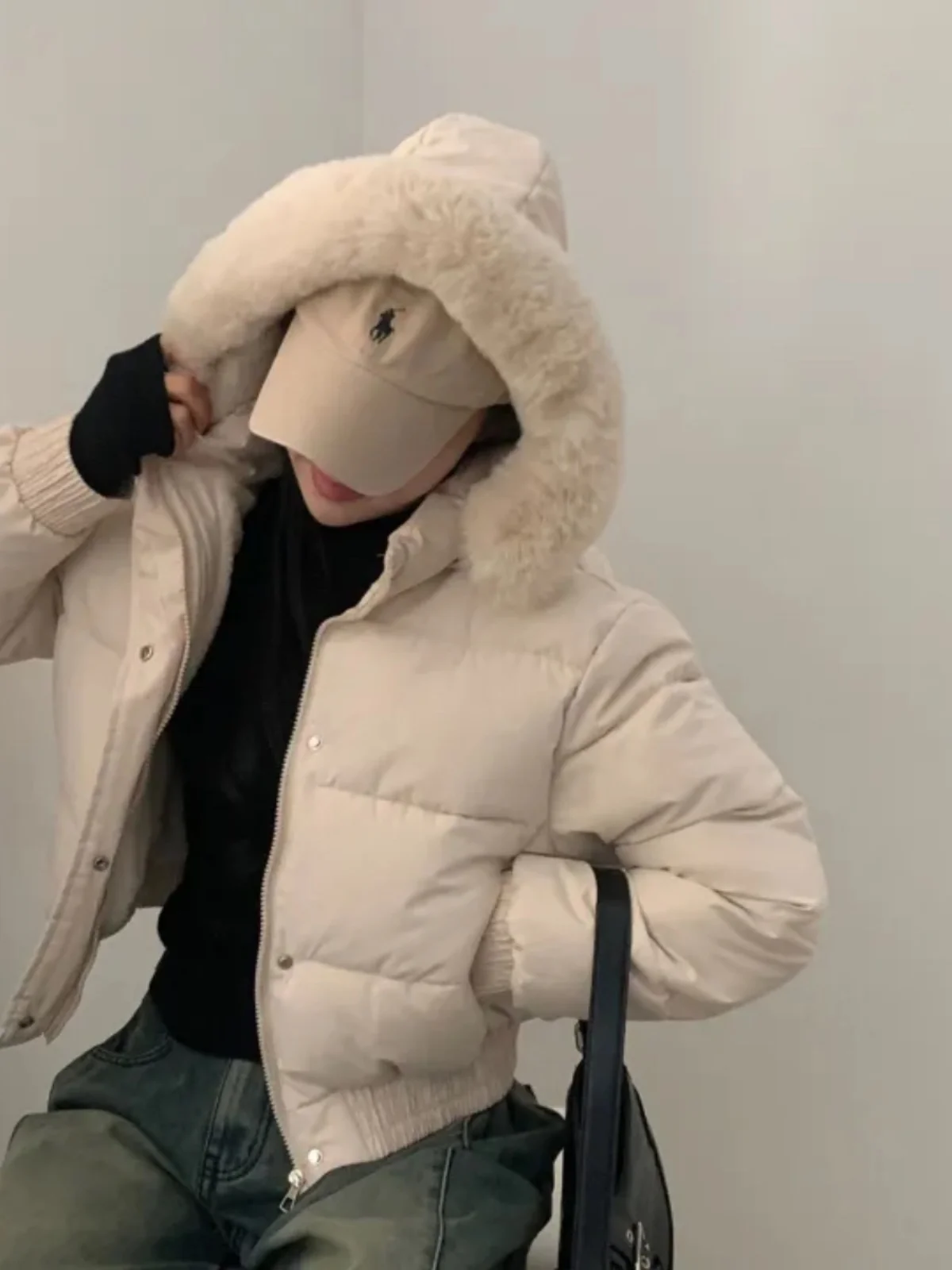 

Korean Style Hooded Thickened Short Cotton Jacket Women's Winter Warm Fur Collar Fashionable Long Sleeve Outerwear