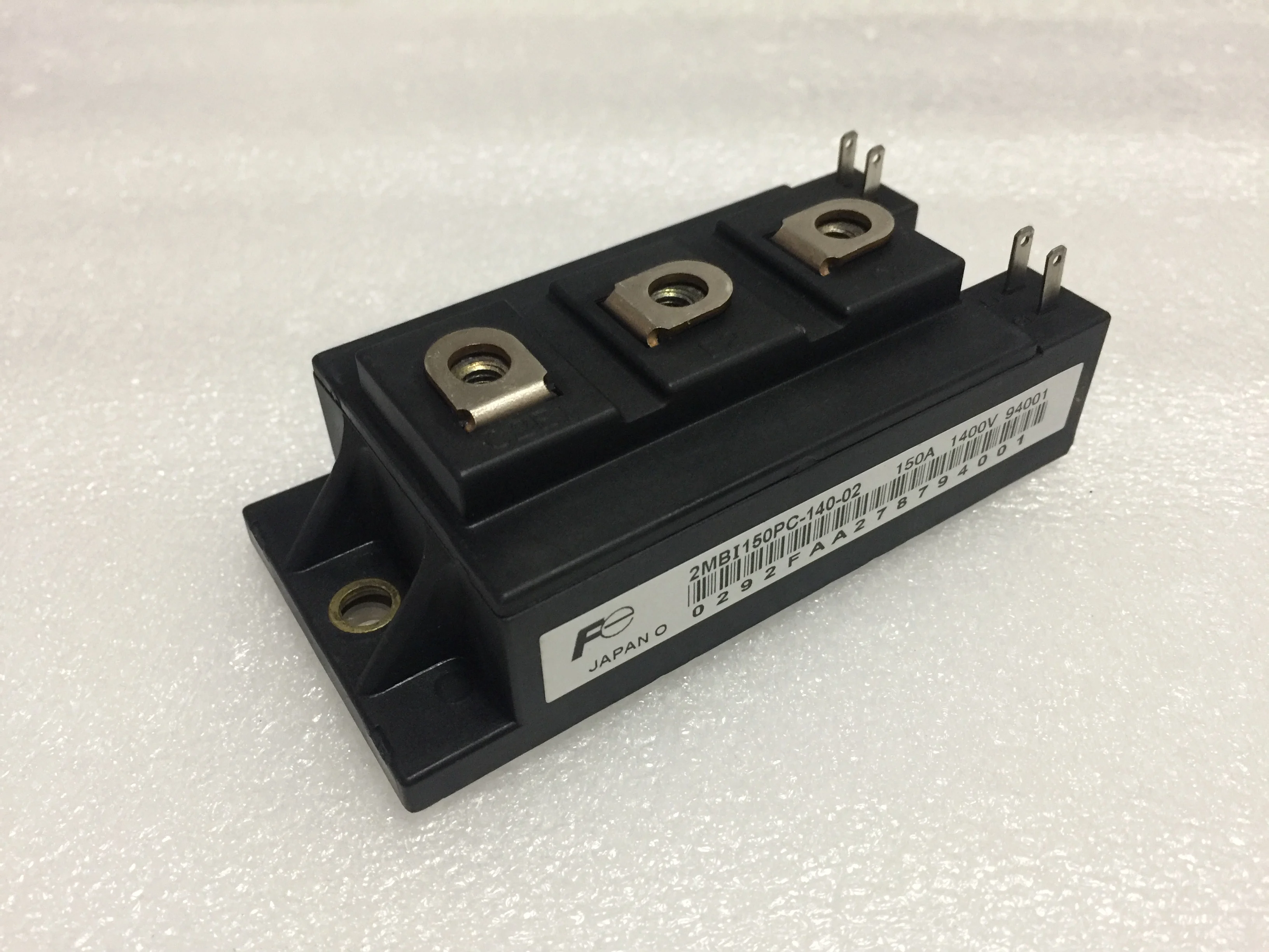 

IGBT 2MBI100PC-140 2MBI150SC-120-03 2MBI100SC-120-03 2MBI150PC-140-02 модуль