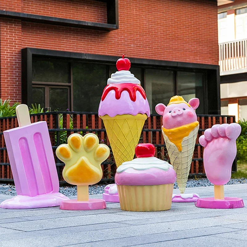 Custom Giant Colored  Lollipop Props Simulate Cupcake Statues Fiberglass Ice Cream Cone Sculptures