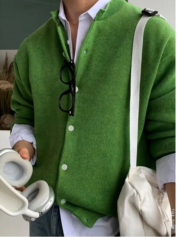 

Мужской вязаный кардиган свободного кроя: теплый, комфортный, средней плотности, повседневный, с круглым вырезом