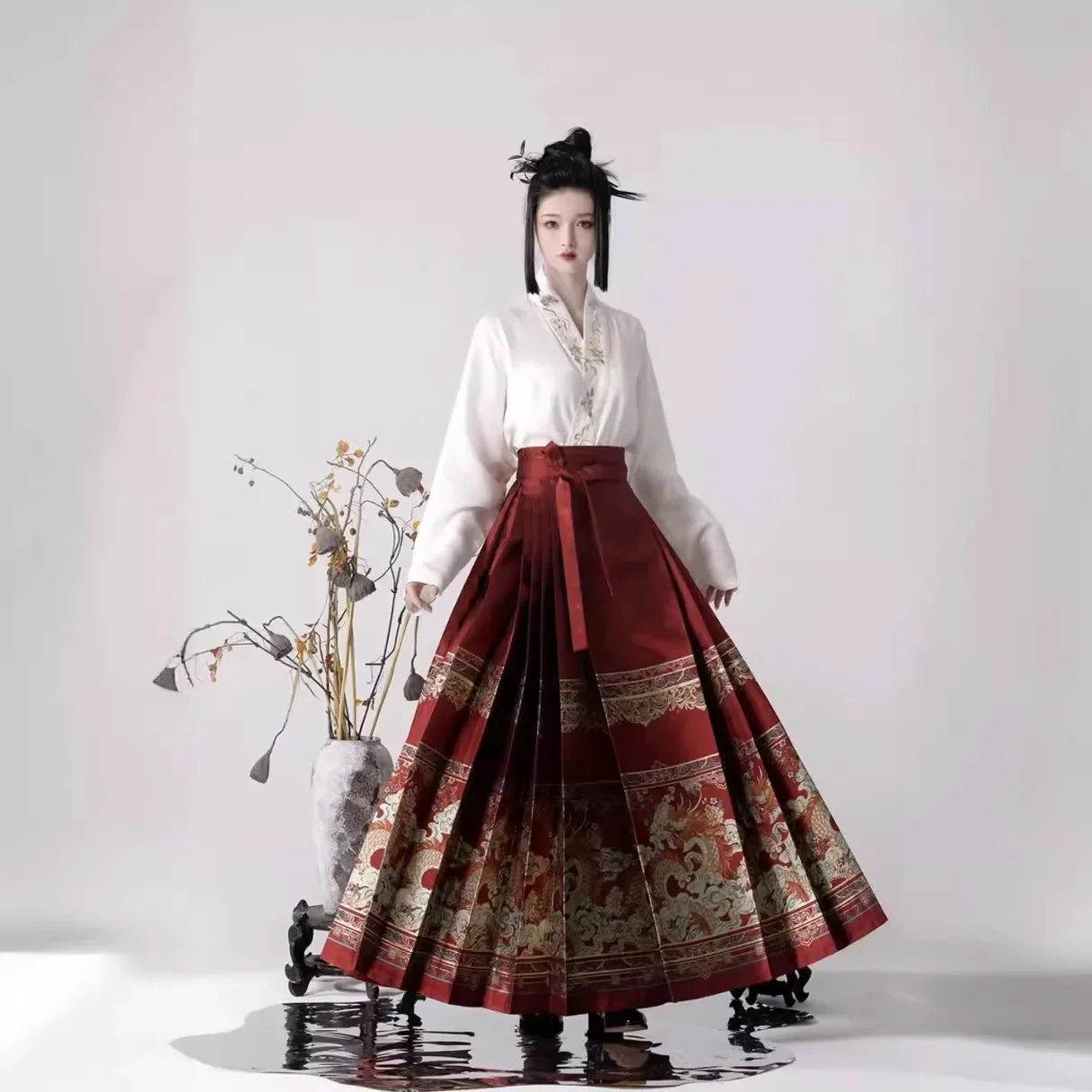 Elegant Hanfu Women's Fashion Flight Attendant Uniform Snowfall Horse Riding Skirt Flower Decoration Autumn/winter Set