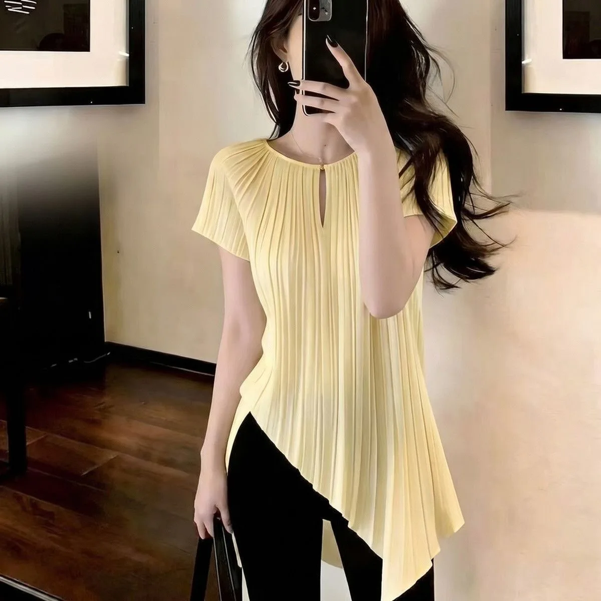 

Unique Chic Korean Style Short Sleeve Top Breathable Comfortable High-End Feel Beautiful Summer Shirt for Women round Neck Zi...