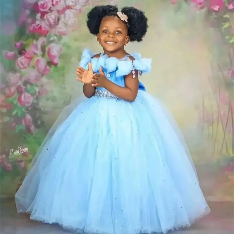 فساتين فتاة الزهور باللون الأزرق الفاتح لحفلات الزفاف كريستال قبالة الكتف فستاين سهرة/فساتين الحفلات عيد ميلاد طفلة مخصصة