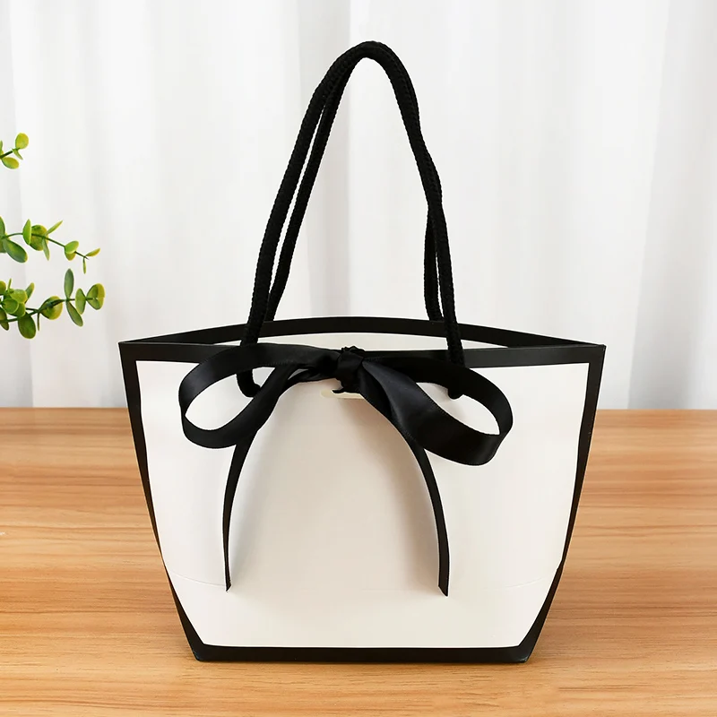 1/3Pcs Ribbon Bow White Pardboard Paper Tote Gift Bags With Handles Flower Bags Shopping Party Wedding Birthday Party Retail Bag