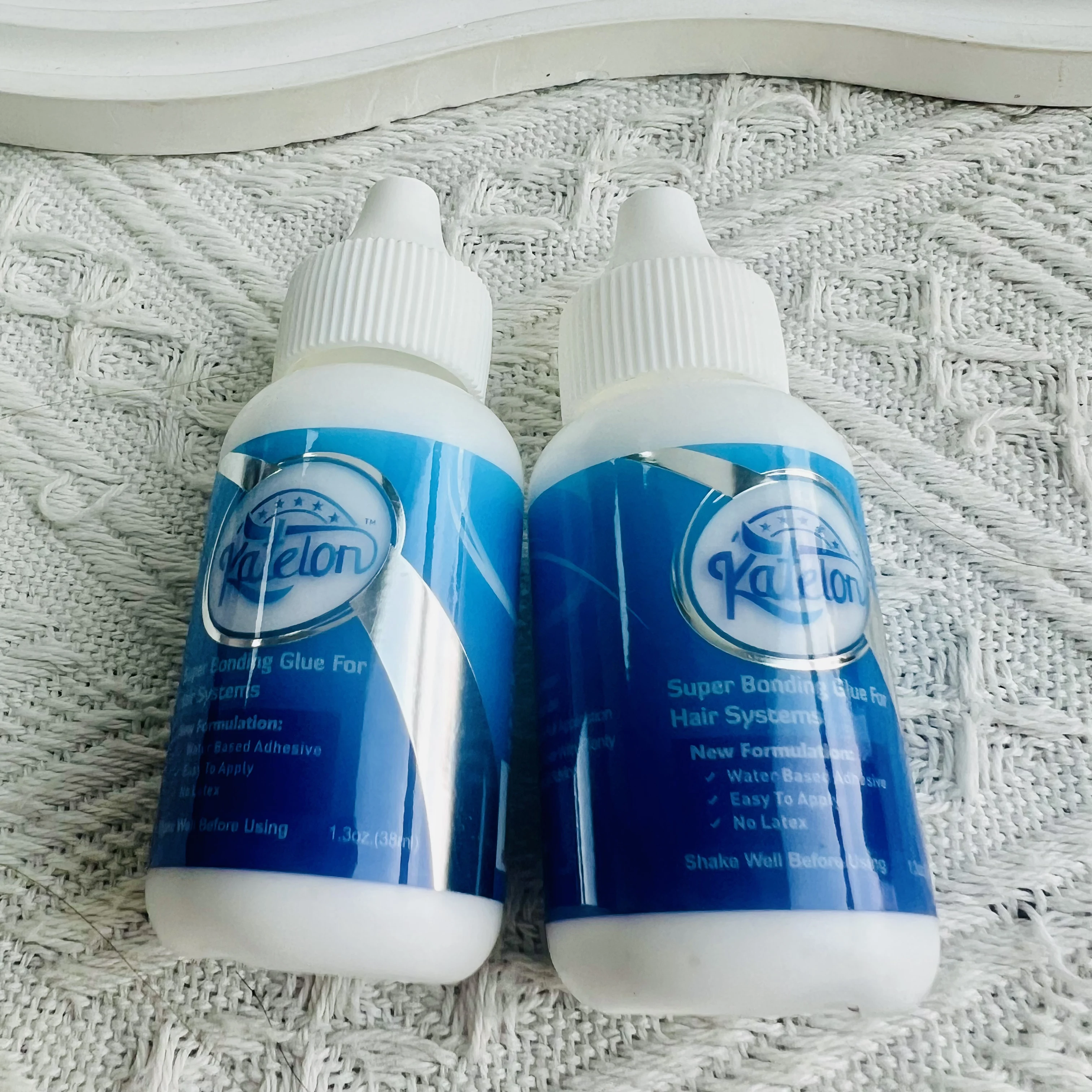 

Wholesale 10PCS 30ml/bottle Adhesive WIG Glue Remover For Skin Tape Hair Extensions/Lace Wig Glue/Toupee/Tape Hair Extensions