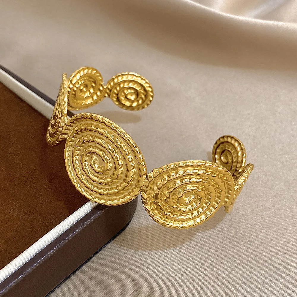 Irregular Textured Spiral Stainless Steel Cuff Bangles Bracelets Exaggerated Gold Plated Wide Bracelet Waterproof Jewelry Gifts