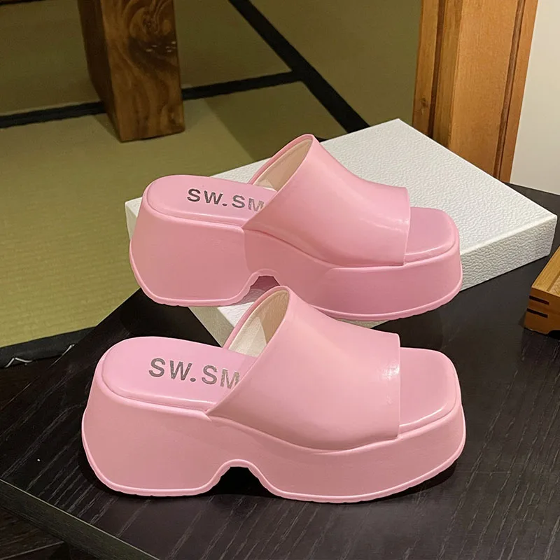 2022 New Brand Women Slipper Pink Fashion High Platform Heel Ladies Sandal Shoes Elegant Wedge Outdoor Slides Flip Flops Sh