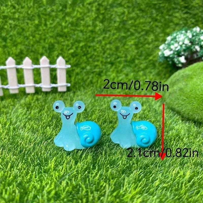 Mini caracoles brillantes, musgo en miniatura, decoración de micropaisaje que brilla en la oscuridad, figuritas de caracoles, accesorios de jardín de hadas, 2 uds.